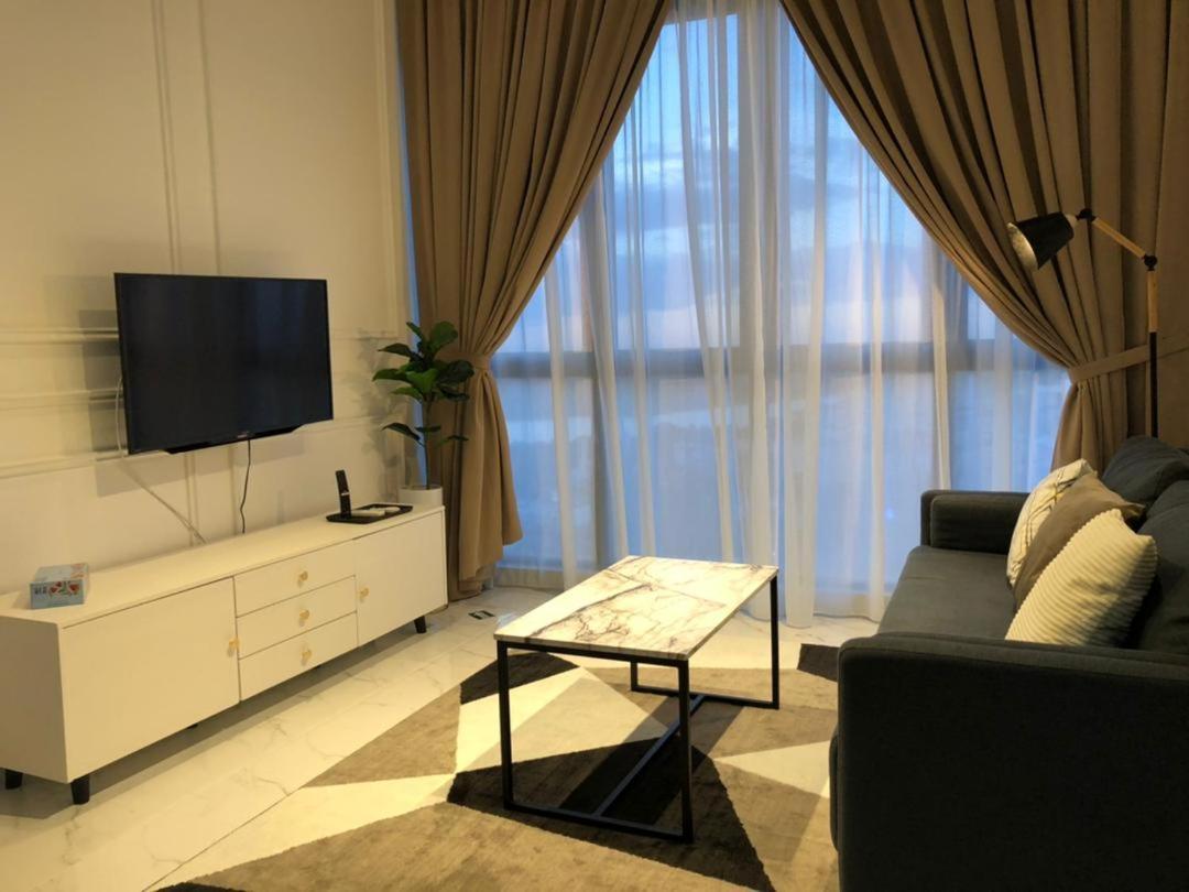 Апартаменты Panglima Troika Residensi Кота-Бару Экстерьер фото