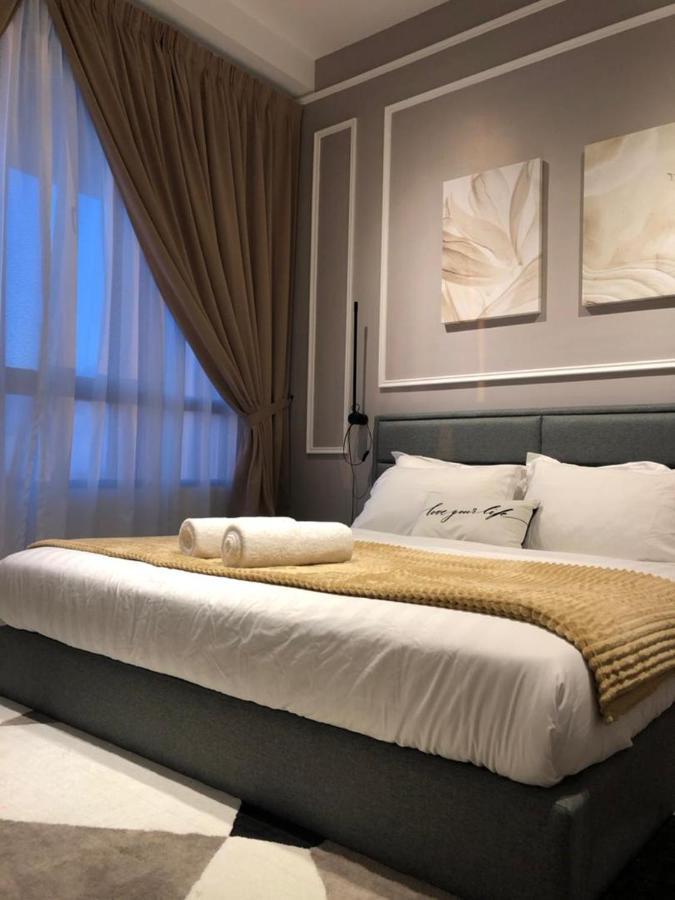 Апартаменты Panglima Troika Residensi Кота-Бару Экстерьер фото