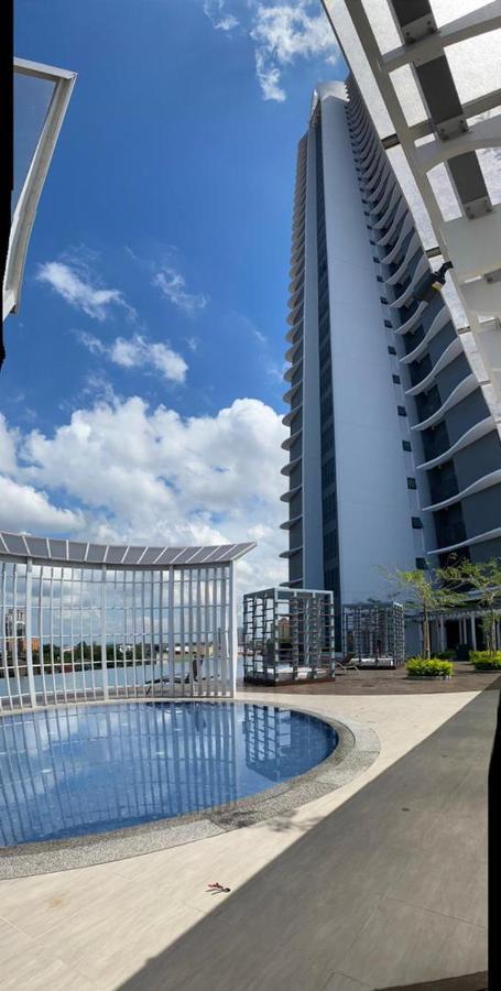 Апартаменты Panglima Troika Residensi Кота-Бару Экстерьер фото